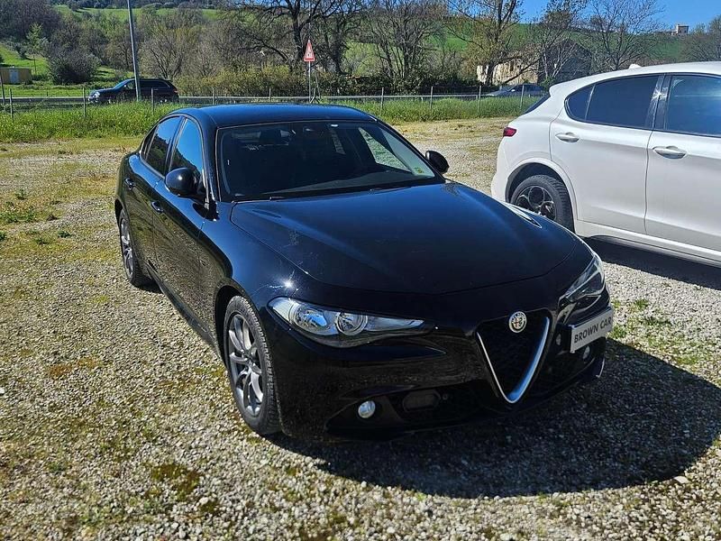 Usata Alfa Romeo Giulia Business 179 CV (131 kW) 2018 Nero Berlina