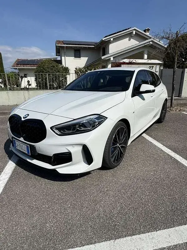 Usata BMW 120 M Sport 190 CV (139 kW) 2021 Utilitaria