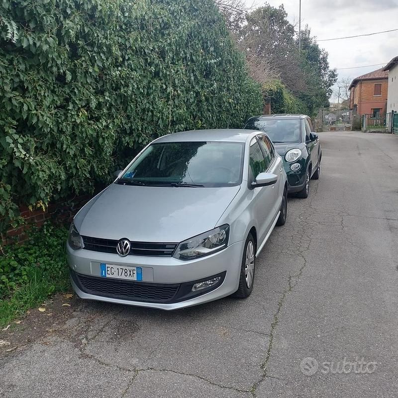 Usata VW Polo 90 CV (66 kW) 2011 Grigio Utilitaria