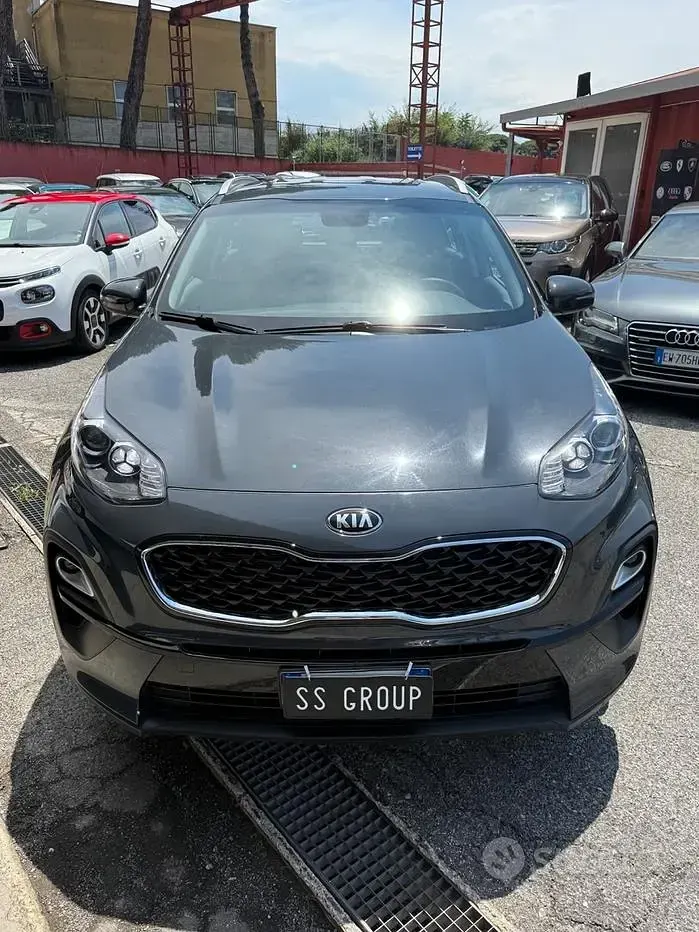 Usata Kia Sportage 126 CV (92 kW) 2020 Grigio SUV