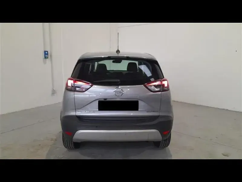 Usata Opel Crossland X Innovation 102 CV (75 kW) 2020 Grigio SUV
