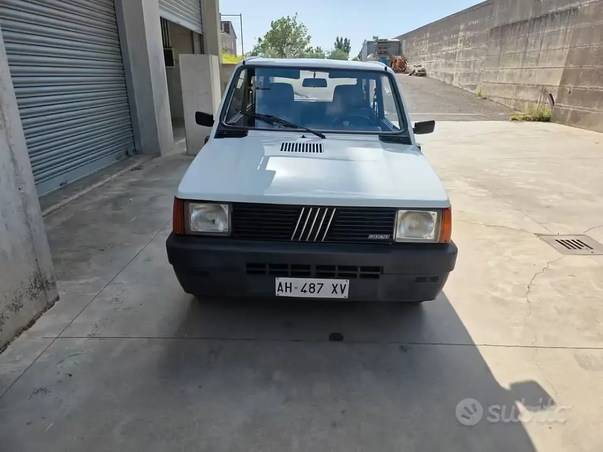 Usata Fiat 750 S 34 CV (25 kW) 1990 Berlina
