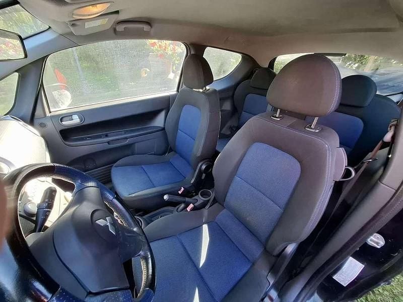 Nero Usata 2007 Mitsubishi Colt Berlina | 900 € - Immagine 1/4