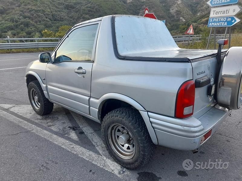 Usata Suzuki Vitara 1993 Grigio SUV