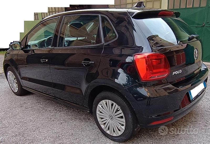Usata VW Polo Comfortline 75 CV (55 kW) 2017 Nero Berlina