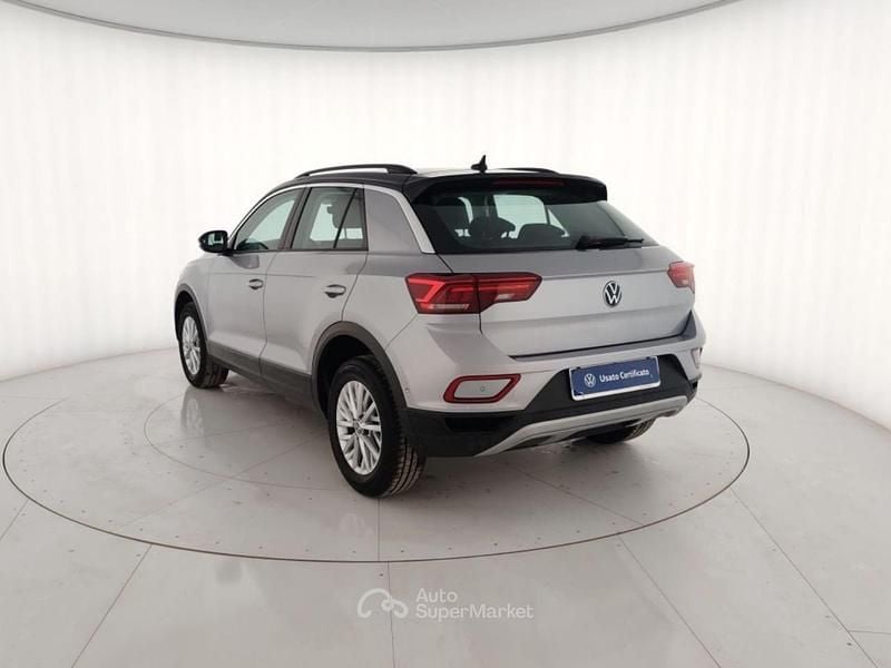 Begagnad VW T-Roc Life 150 HK (110 kW) 2024 Silver SUV