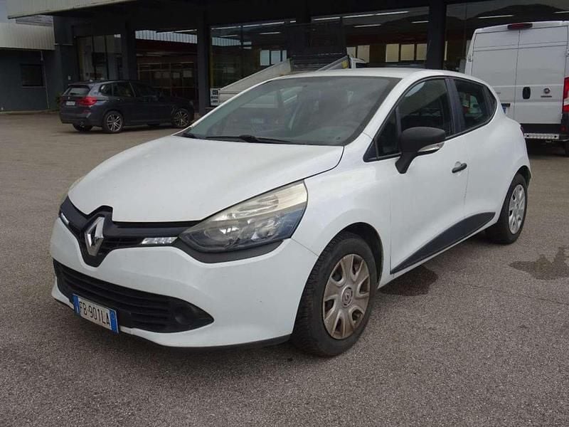 Usata Renault Clio IV 75 CV (55 kW) 2015 Bianco Furgone