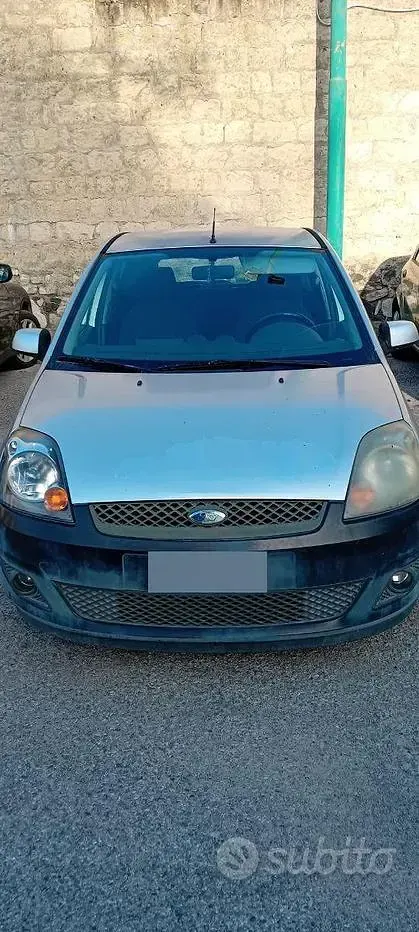 Usata Ford Fiesta 68 CV (50 kW) 2007 Utilitaria