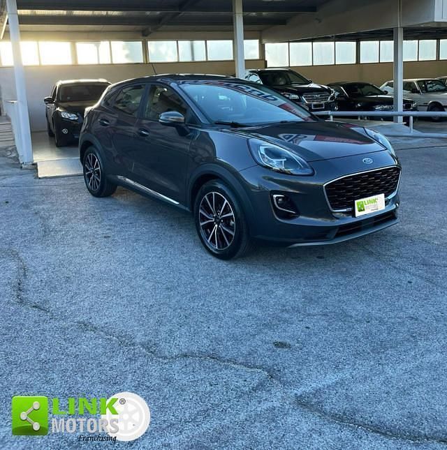 Usata Ford Puma Titanium 120 CV (88 kW) 2021 Grigio SUV