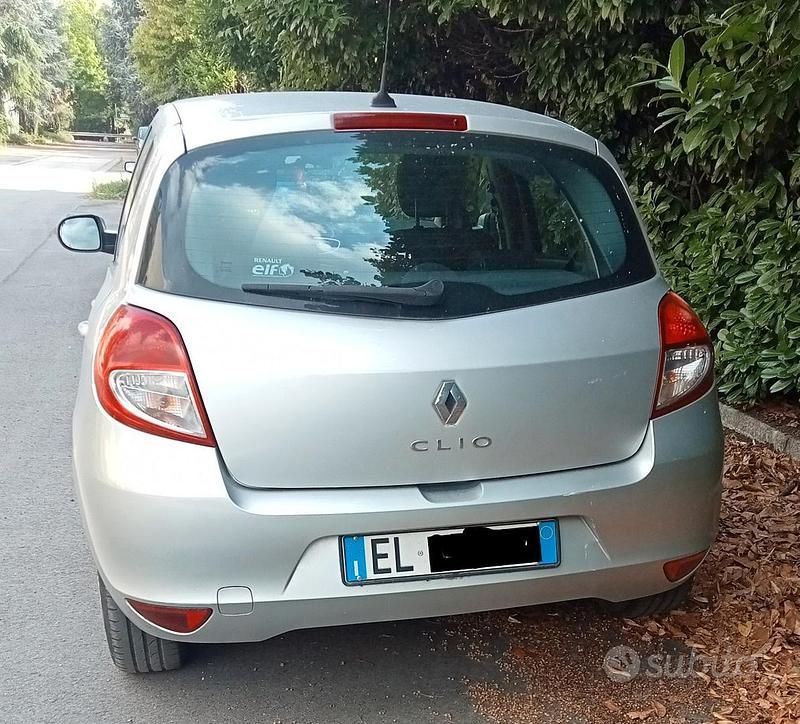 Usata Renault Clio IV 75 CV (55 kW) 2012 Grigio Berlina