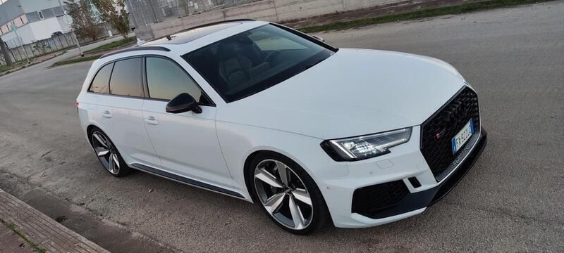 Usata Audi RS4 Competition 450 CV (330 kW) 2019 Bianco Station wagon