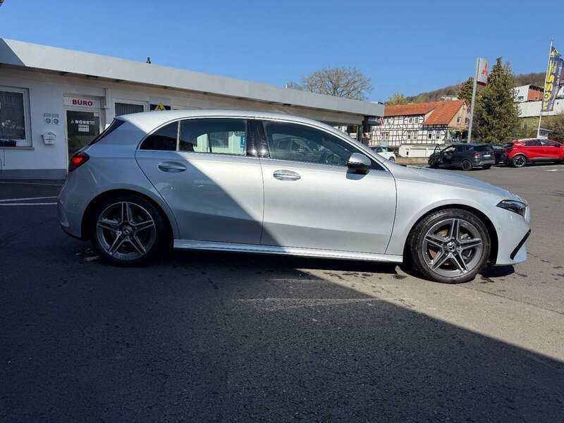 Usata Mercedes A220 AMG Line Premium 190 CV (139 kW) 2023 Argento Berlina