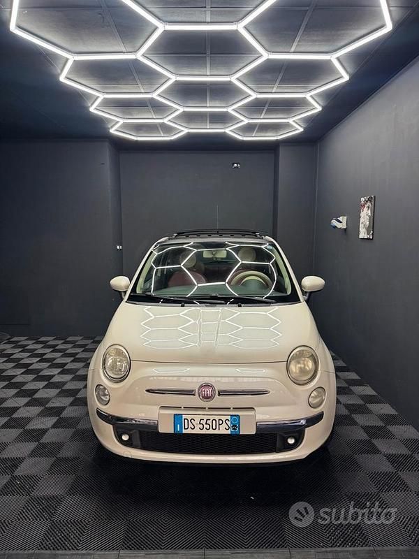 Usata Fiat 500 70 CV (51 kW) 2009 Bianco Utilitaria