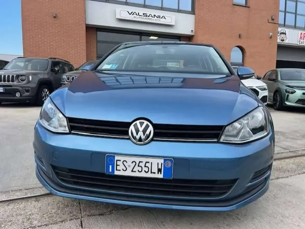 Usata VW Golf VII Comfortline 105 CV (77 kW) 2013 Blu/azzurro Berlina
