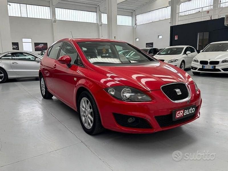 Usata Seat Leon Style 105 CV (77 kW) 2010 Other Utilitaria