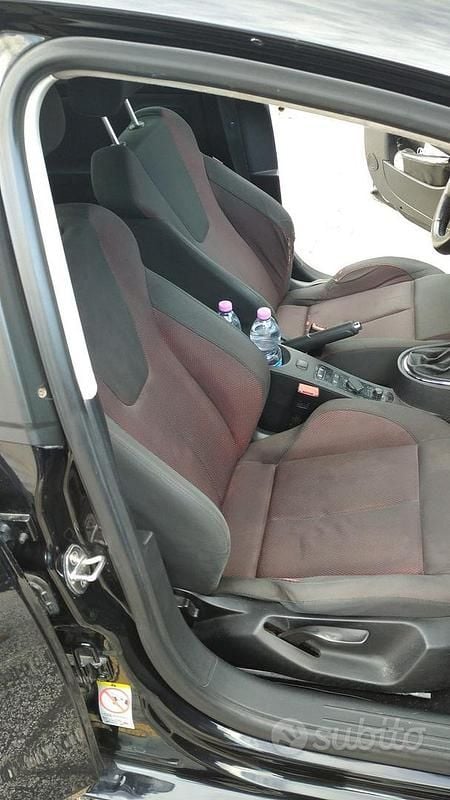 Usata Seat Leon 2007 Utilitaria