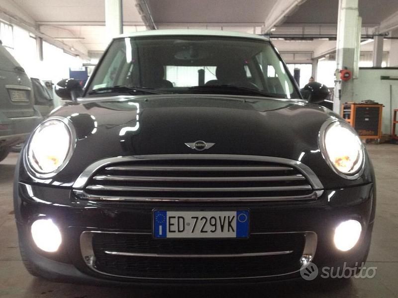 Usata Mini Cooper Coupé 116 CV (85 kW) 2011 Nero Coupé