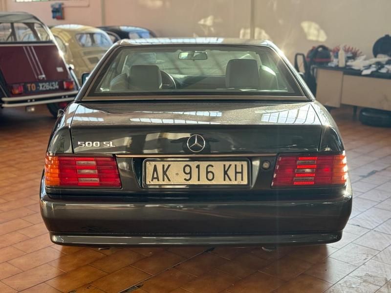 Usata Mercedes SL500 320 CV (235 kW) 1990 Nero Cabrio