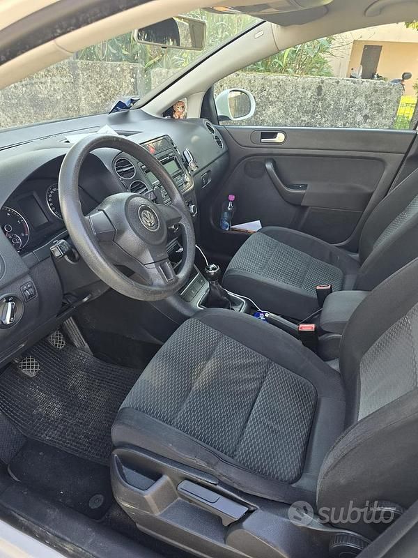 Usata VW Golf Plus Cross 2010 Bianco Monovolume