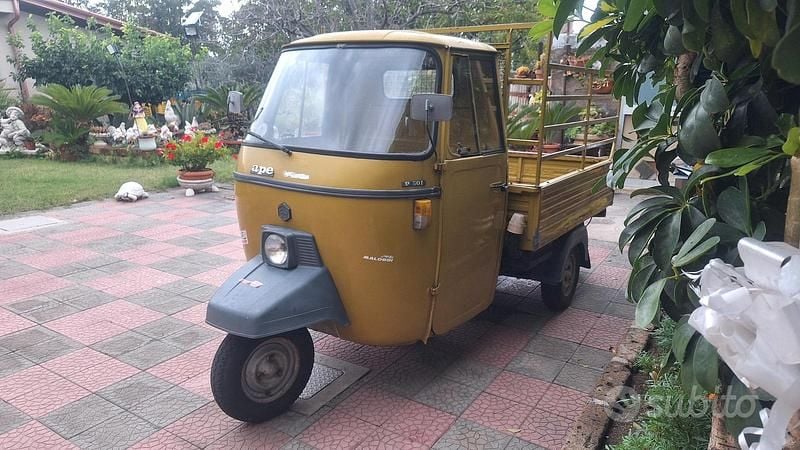 Usata Piaggio APE 1970 Giallo Utilitaria