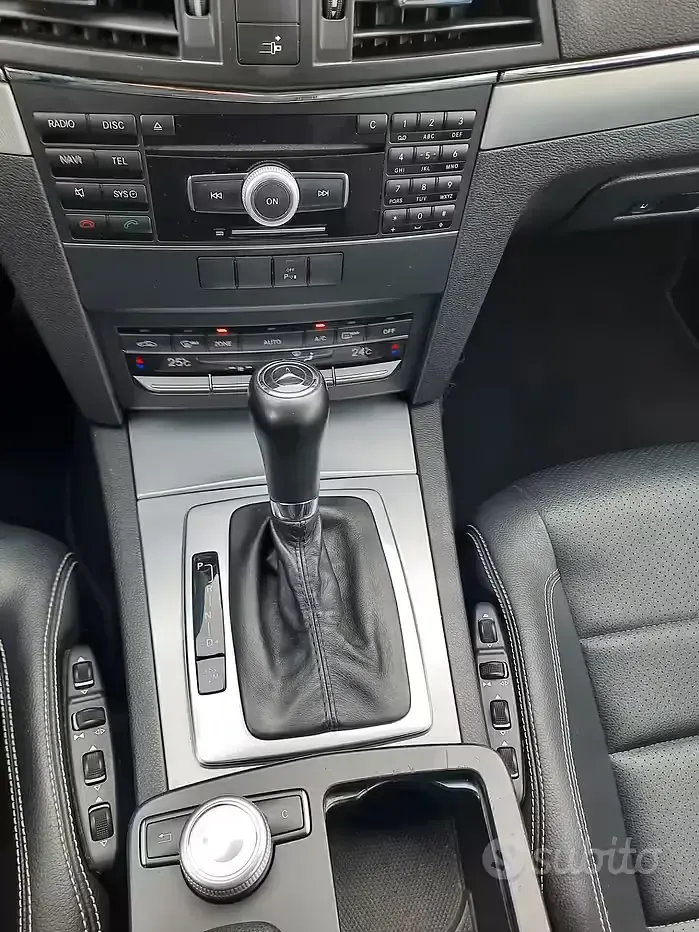 Usata Mercedes E350 Avantgarde 231 CV (169 kW) 2010 Bianco Coupé