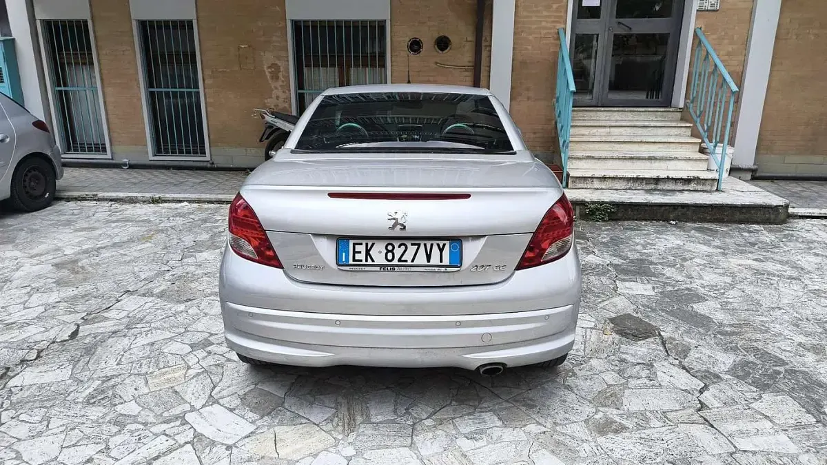 Usata Peugeot 207 CC 120 CV (88 kW) 2011 Cabrio