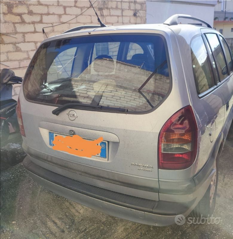 Usata 2001 Opel Zafira Elegance Monovolume | 350 € (Super prezzo) - Immagine 1/4