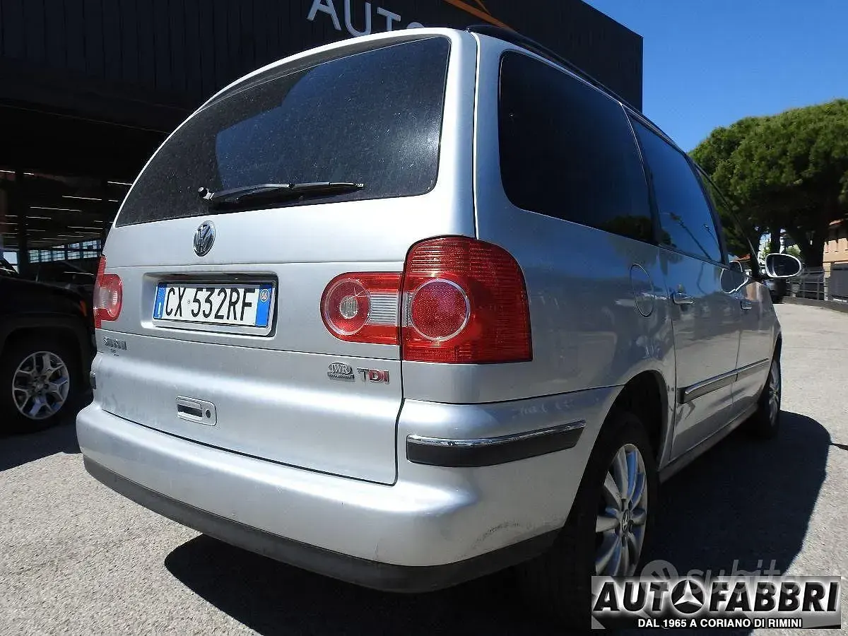 Usata VW Sharan Comfortline 131 CV (96 kW) 2006 Grigio Monovolume