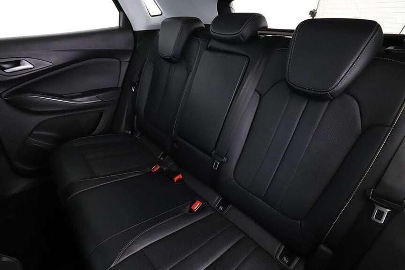 Usata Opel Grandland X Innovation 120 CV (88 kW) 2018 SUV