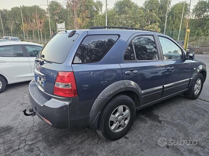 Usata Kia Sorento Active 170 CV (125 kW) 2007 Blu SUV