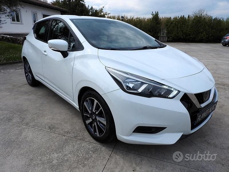 Używany Nissan Micra Acenta 90 KM (66 kW) 2018 Biały Hatchback