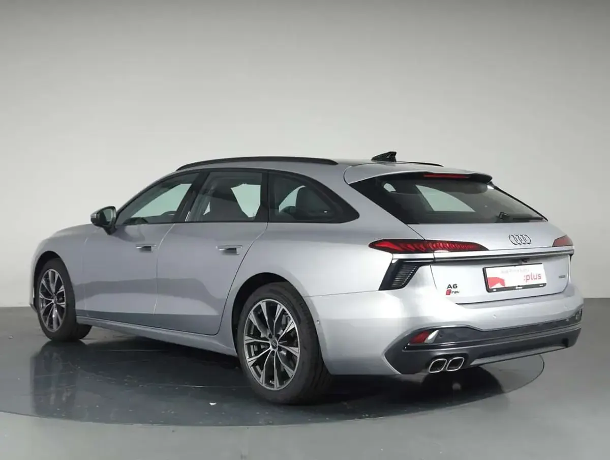 Usata Audi A6 Business 204 CV (150 kW) 2025 Argento fioretto metallizzato Station wagon