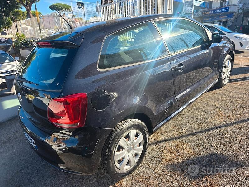 Usata VW Polo 70 CV (51 kW) 2011 Nero Berlina