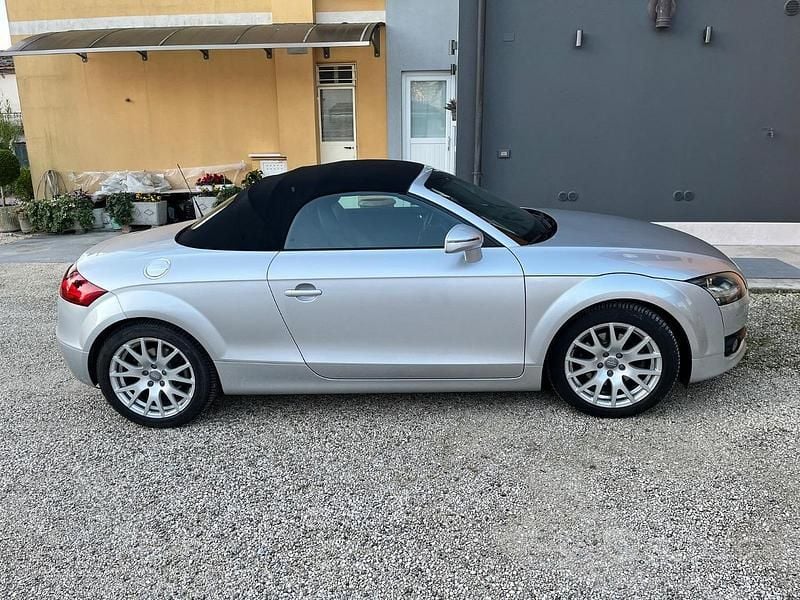 Usata Audi TT 200 CV (147 kW) 2007 Grigio Coupé