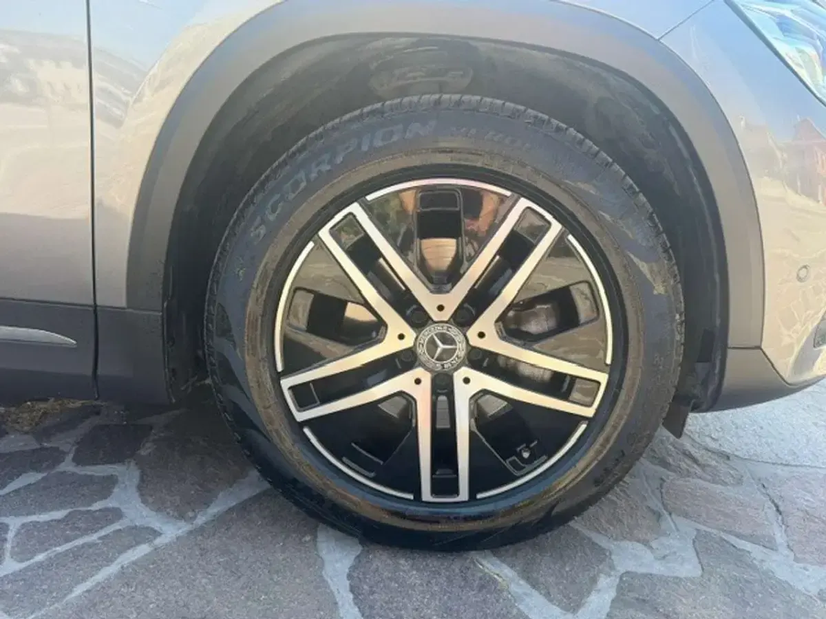 Usata Mercedes GLA200 150 CV (110 kW) 2022 Grigio SUV