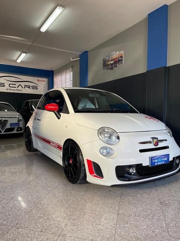 Usata Abarth 500 135 CV (99 kW) 2012 Bianco Utilitaria