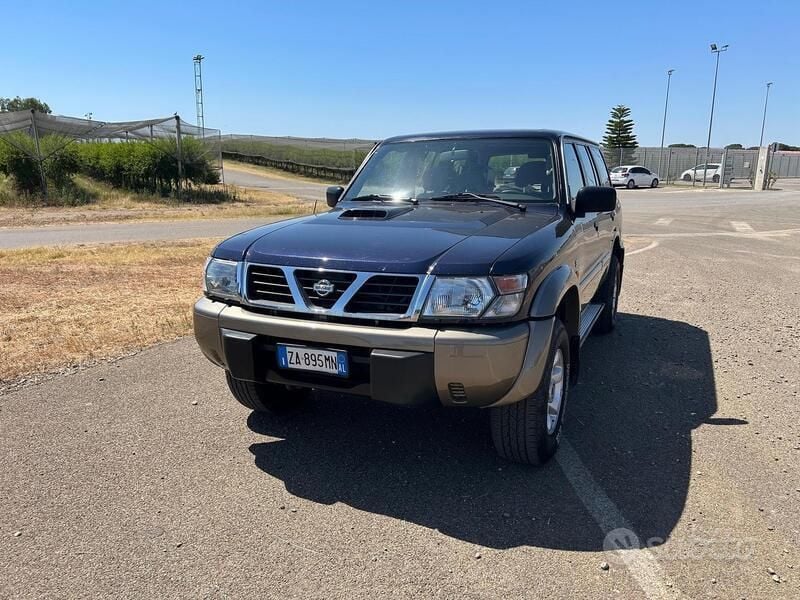 Blu Usata 1998 Nissan Patrol SUV | 14.900 € (Buon prezzo) - Immagine 1/4
