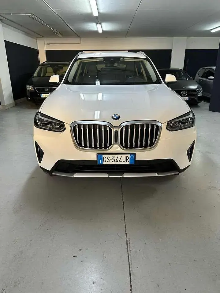 Usata BMW X3 Sport Line 190 CV (139 kW) 2023 Bianco SUV