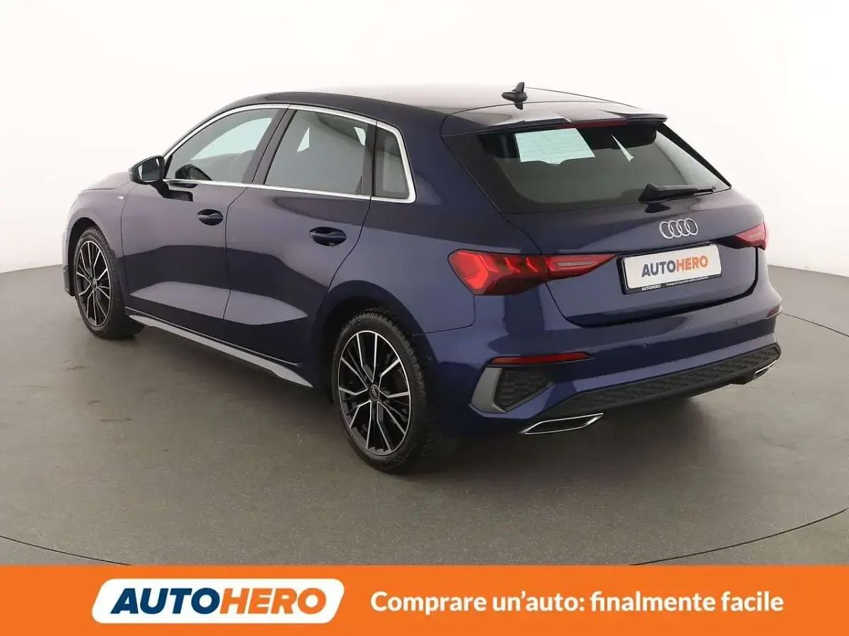 Usata Audi A3 S-Line 150 CV (110 kW) 2023 Blu/azzurro Berlina