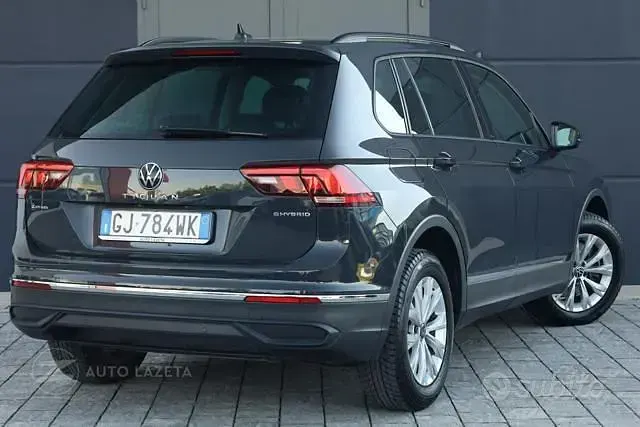 Usata VW Tiguan Life 150 CV (110 kW) 2022 Grigio SUV