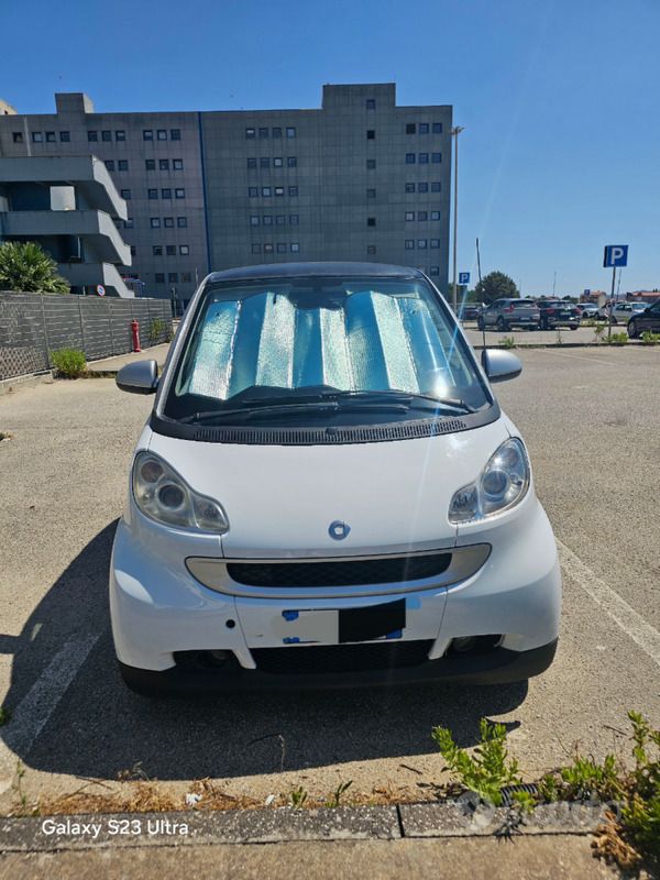 Usata Smart ForTwo Coupé 71 CV (52 kW) 2010 Utilitaria