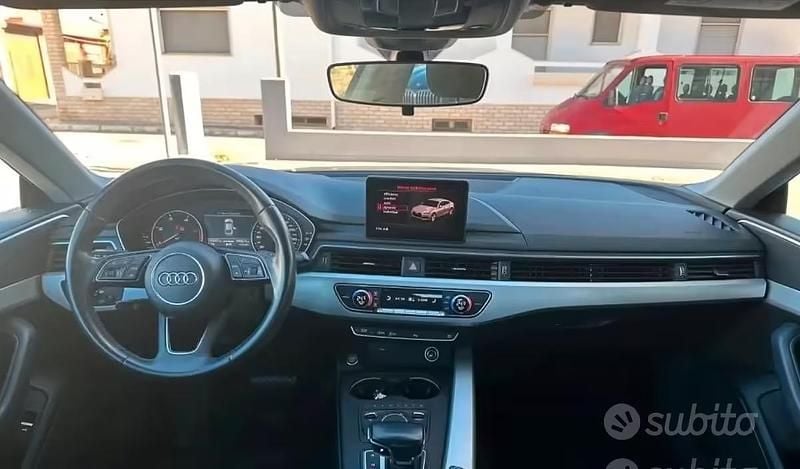 Usata Audi A5 Sportback 190 CV (139 kW) 2018 Grigio Utilitaria