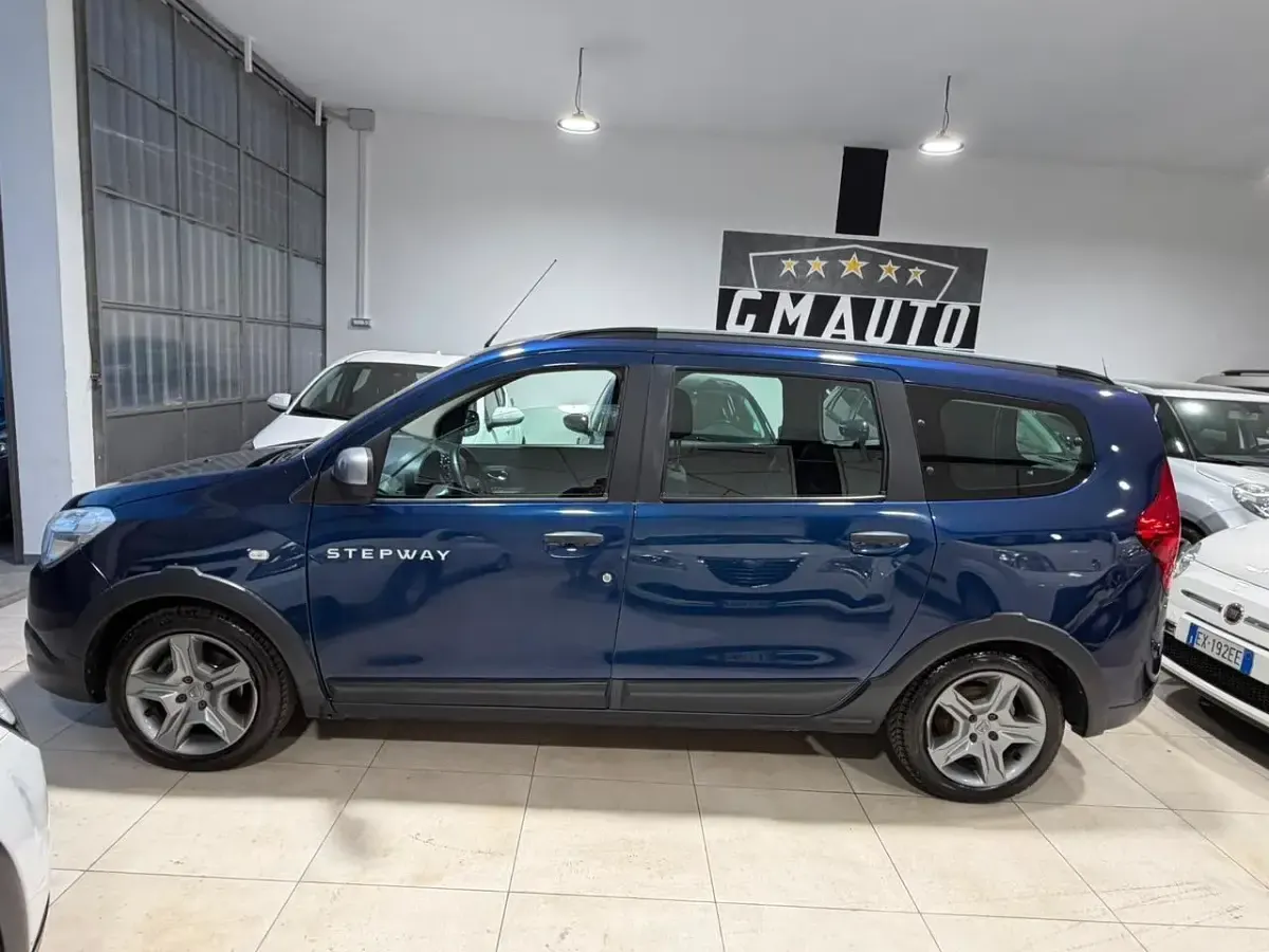 Usata Dacia Lodgy Stepway 116 CV (85 kW) 2019 Blu Monovolume