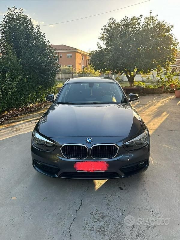 Usata BMW 116 Advantage 116 CV (85 kW) 2017 Grigio Utilitaria