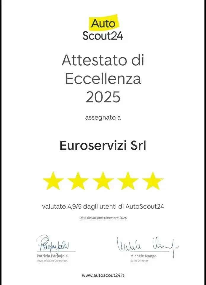 Usata Mercedes C180 Elegance 122 CV (89 kW) 1993 Argento Berlina