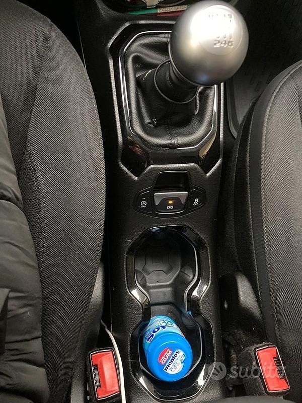 Usata Jeep Renegade 120 CV (88 kW) 2017 Grigio SUV