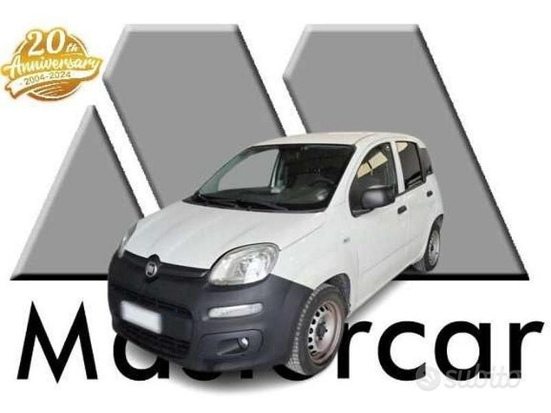 Usata Fiat Panda Pop 69 CV (50 kW) 2018 Bianco Utilitaria