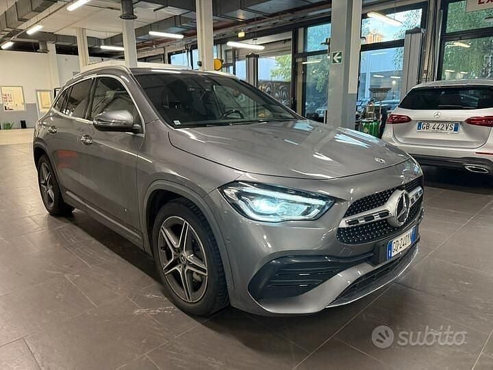 Grigio Usata 2021 Mercedes 200 AMG Line Premium Station wagon | 30.500 € (Buon prezzo) - Immagine 1/4