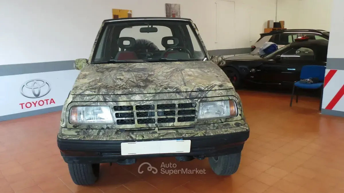 Usata Suzuki Vitara 80 CV (58 kW) 1992 Marrone Cabrio