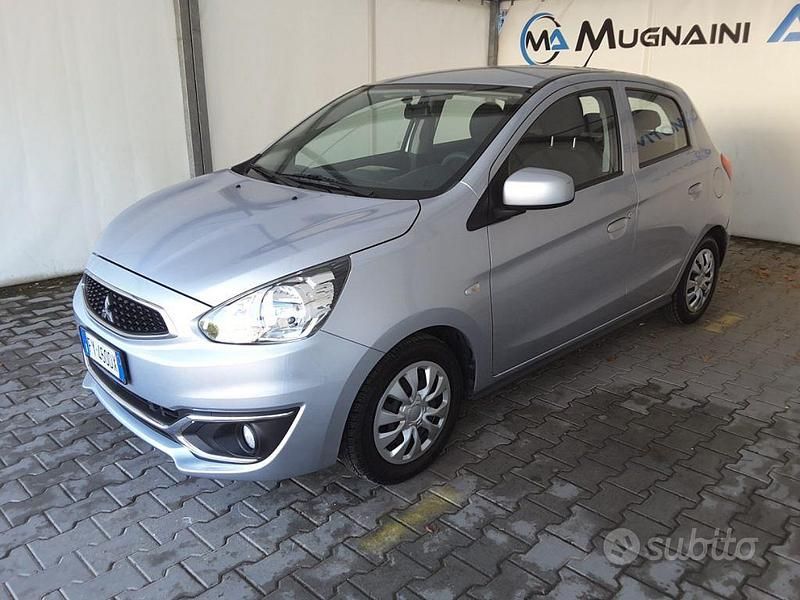 Usata Mitsubishi Space Star Invite 71 CV (52 kW) 2019 Argento Berlina